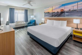 Days Inn by Wyndham Lamar